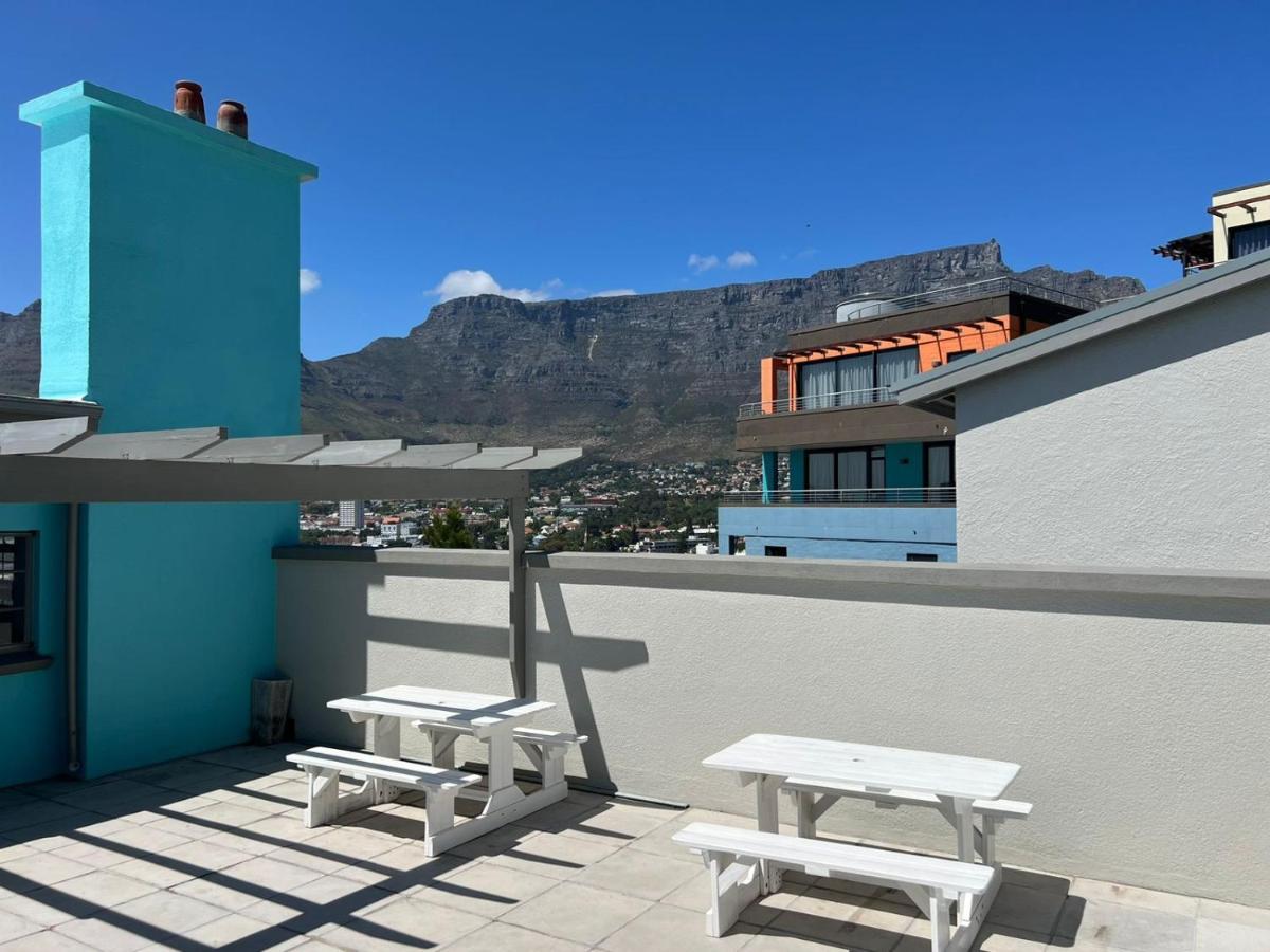 Table Mountain Inn ケープタウン エクステリア 写真